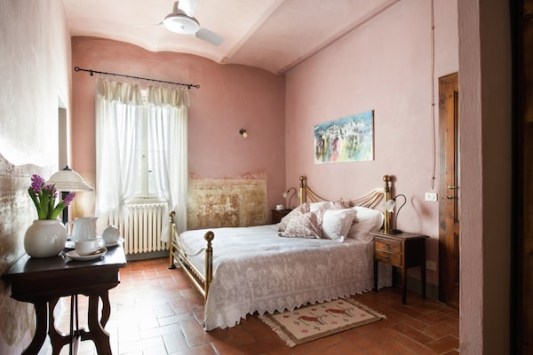 Foto van Villa met zwembad in Marciano - Vakantiehuis in Marciano Della Chiana - BedRoom