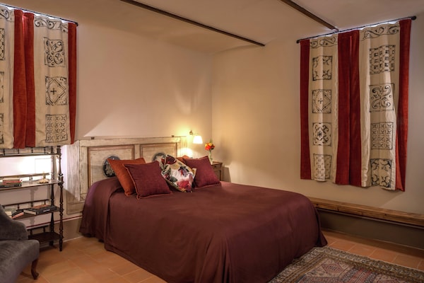Foto van Villa in Toscane met Wijngaard - Vakantiehuis in Arezzo - BedRoom