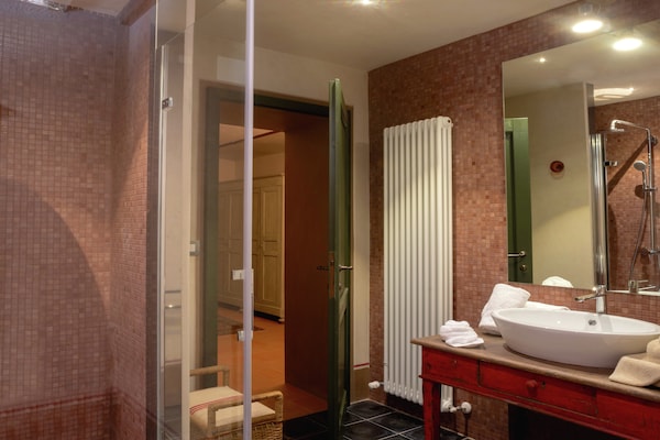Foto van Villa in Toscane met Wijngaard - Vakantiehuis in Arezzo - BathRoom