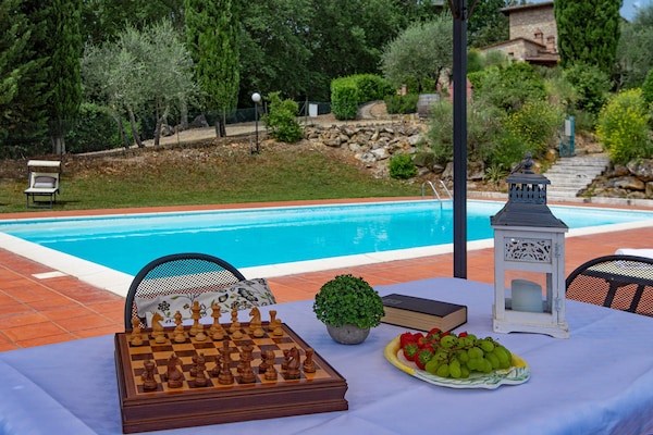 Foto van Zonnig vakantiehuis - Vakantiehuis in Gaiole in Chianti (SI) - PoolOfHouse