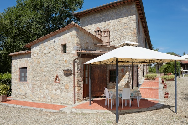 Foto van Zonnig vakantiehuis - Vakantiehuis in Gaiole in Chianti (SI) - ExteriorSummer