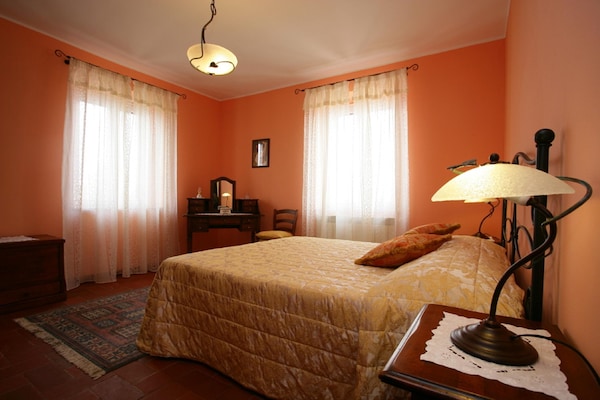 Foto van Villa met privézwembad in Piancastagnaio - Vakantiehuis in Piancastagnaio - BedRoom