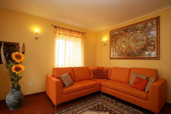 Foto van Villa met privézwembad in Piancastagnaio - Vakantiehuis in Piancastagnaio - LivingRoom