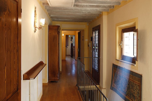 Foto van Stijlvol appartement in Cetona met zwembad - Vakantiehuis in Cetona - HallReception