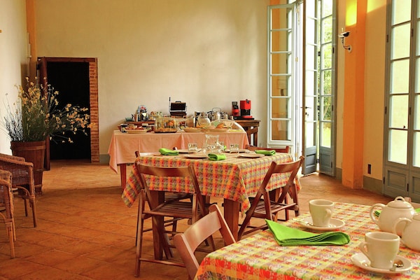 Foto van Panoramische Toscaanse villa - Vakantiehuis in Sinalunga - DiningRoom