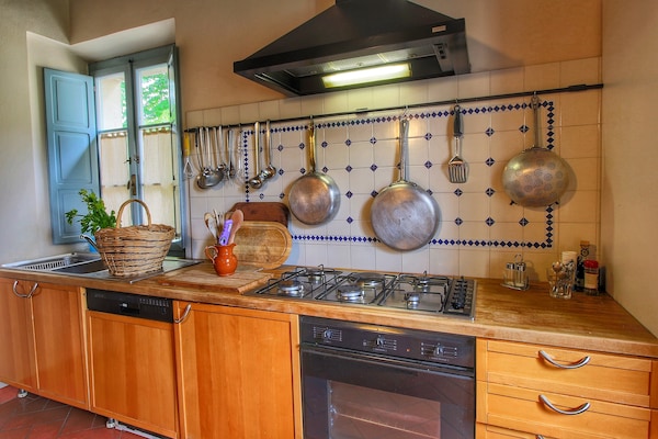 Foto van Panoramische Toscaanse villa - Vakantiehuis in Sinalunga - Kitchen