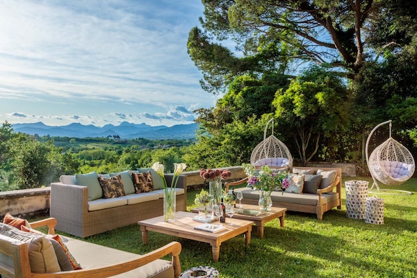 Foto van Villa met 10 slaapkamers in Lucca met zwembad - Vakantiehuis in Montecarlo - TerraceBalcony