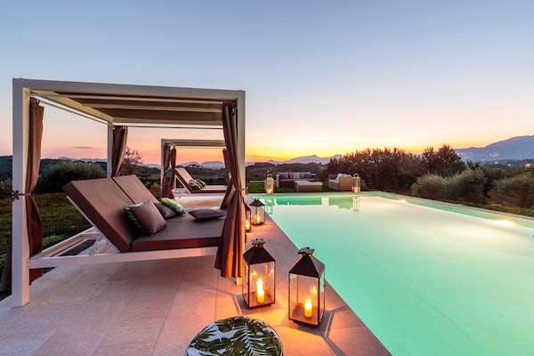 Foto van Villa met 10 slaapkamers in Lucca met zwembad - Vakantiehuis in Montecarlo - PoolOfHouse