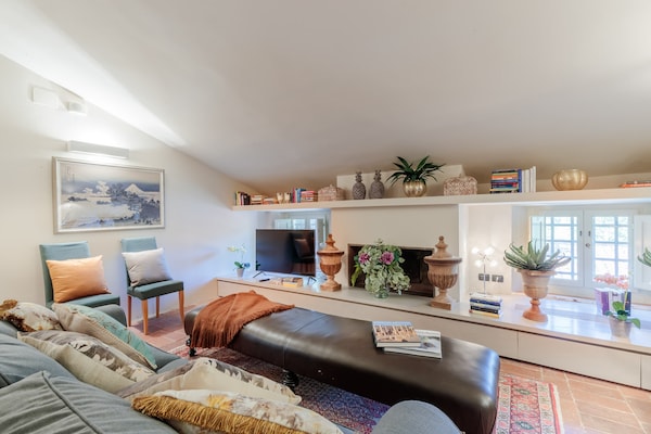 Foto van Villa met 10 slaapkamers in Lucca met zwembad - Vakantiehuis in Montecarlo - LivingRoom