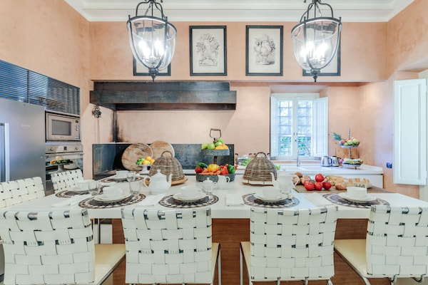 Foto van Villa met 10 slaapkamers in Lucca met zwembad - Vakantiehuis in Montecarlo - Kitchen