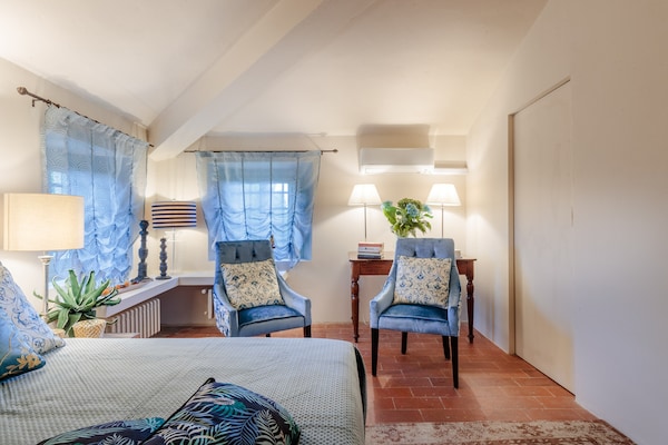 Foto van Villa met 10 slaapkamers in Lucca met zwembad - Vakantiehuis in Montecarlo - BedRoom