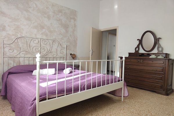 Foto van Vakantiehuis Camaiore bij Lido-stranden - Vakantiehuis in Camaiore - BedRoom