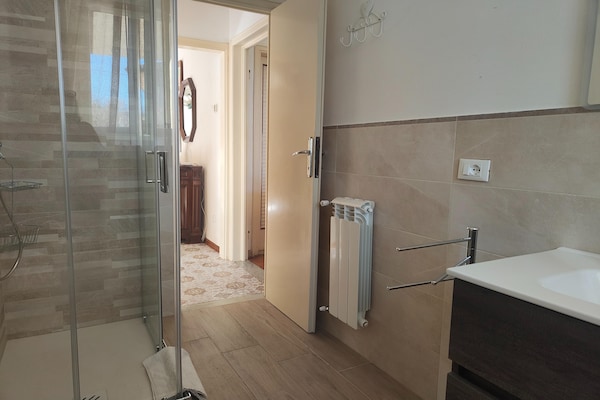 Foto van Vakantiehuis Camaiore bij Lido-stranden - Vakantiehuis in Camaiore - BathRoom