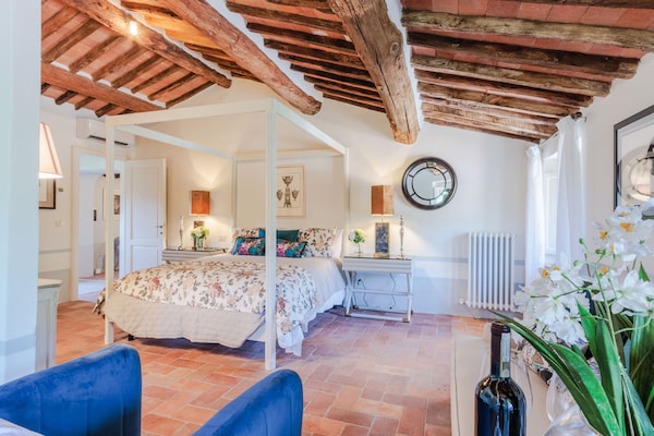 Foto van Luxe villa met 10 slaapkamers in Lucca - Vakantiehuis in Lucca - BedRoom