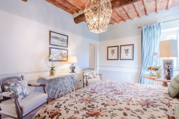 Foto van Luxe villa met 10 slaapkamers in Lucca - Vakantiehuis in Lucca - BedRoom