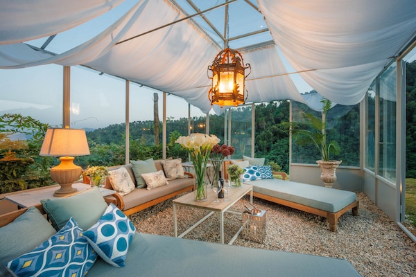 Foto van Luxe villa met 10 slaapkamers in Lucca - Vakantiehuis in Lucca - TerraceBalcony