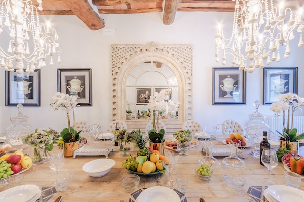 Foto van Luxe villa met 10 slaapkamers in Lucca - Vakantiehuis in Lucca - Ambiance