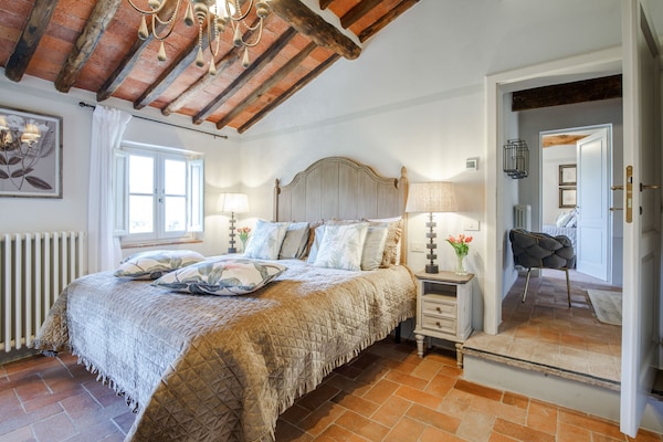Foto van Luxe villa met 10 slaapkamers in Lucca - Vakantiehuis in Lucca - BedRoom