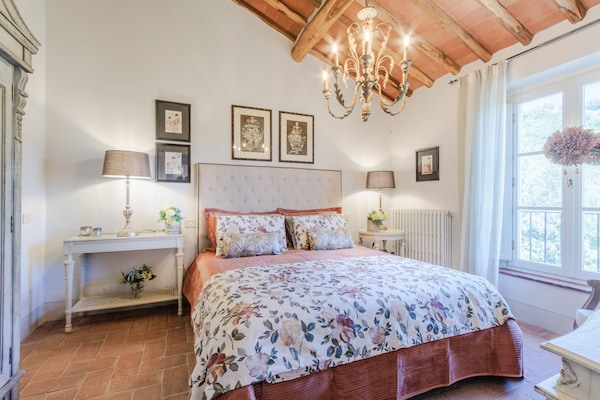 Foto van Luxe villa met 10 slaapkamers in Lucca - Vakantiehuis in Lucca - BedRoom