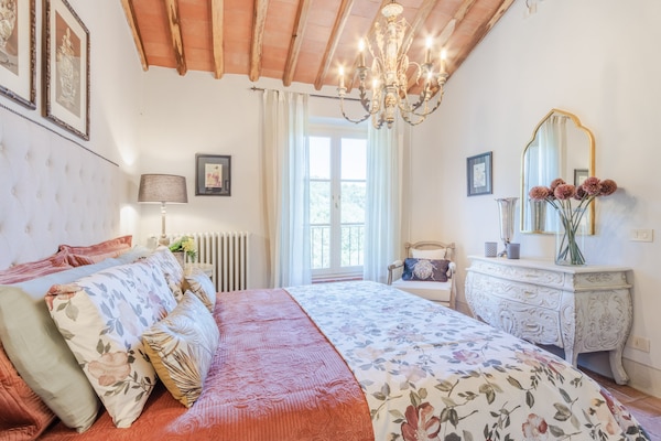 Foto van Luxe villa met 10 slaapkamers in Lucca - Vakantiehuis in Lucca - BedRoom