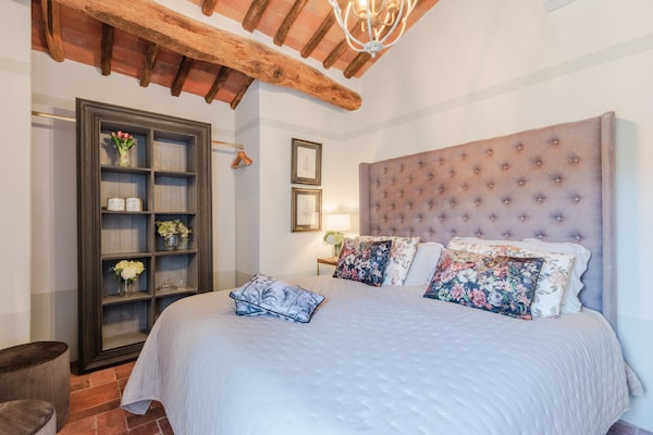 Foto van Luxe villa met 10 slaapkamers in Lucca - Vakantiehuis in Lucca - BedRoom