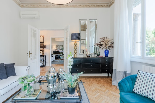 Foto van Villa in Lucca bij historische muren - Vakantiehuis in Lucca - LivingRoom