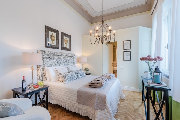 Foto van Villa in Lucca bij historische muren - Vakantiehuis in Lucca - BedRoom