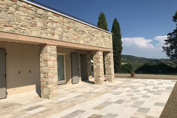 Foto van Toscaanse boerderijwoning - Vakantiehuis in Chianni - ExteriorSummer