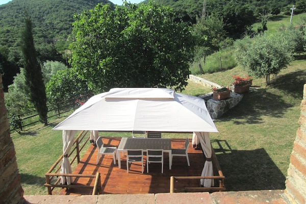 Foto van Villa in Toscane met Zwembad en Olijfgaard - Vakantiehuis in Castelnuovo di Val di Cecina (PI) - GardenSummer