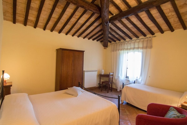 Foto van Huis in Toscane met zwembad - Vakantiehuis in Castel del Piano – GR - BedRoom