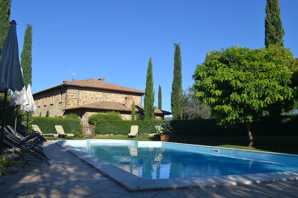 Foto van Huis in Toscane met zwembad - Vakantiehuis in Castel del Piano – GR - PoolOfHouse