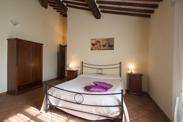 Foto van Huis in Toscane met zwembad - Vakantiehuis in Castel del Piano – GR - BedRoom