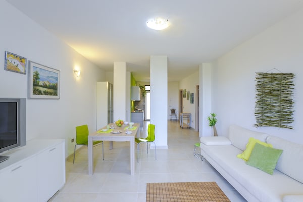 Foto van Grote villa in Tavullia - Vakantiehuis in Tavullia - DiningRoom