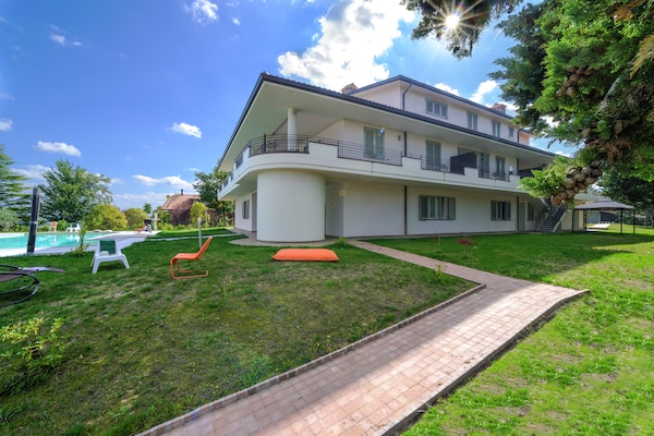Foto van Grote villa in Tavullia - Vakantiehuis in Tavullia - GardenSummer