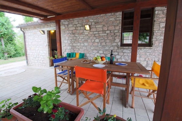 Foto van Volledige boerderij met onafhankelijke appartementen en zwembad - TerraceBalcony