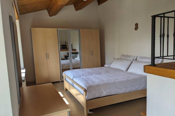 Foto van Exclusieve vakantievilla met privézwembad tussen Marche en Umbrië. - BedRoom