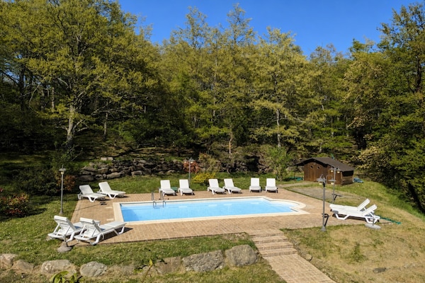 Foto van Exclusieve vakantievilla met privézwembad tussen Marche en Umbrië. - PoolOfHouse