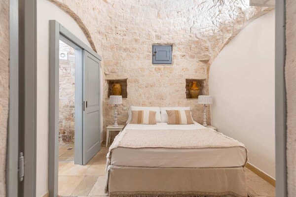Foto van Trullo bij Locorotondo met Zwembad - Vakantiehuis in Locorotondo - BedRoom