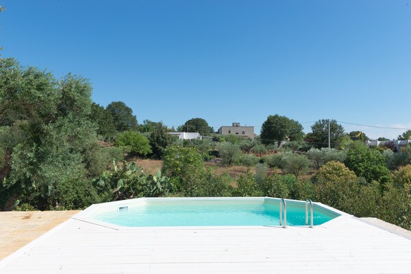 Foto van Trulli in Puglia met zwembad voor 6 personen - Vakantiehuis in Locorotondo - PoolOfHouse