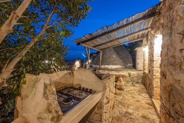 Foto van Rustieke landhuisvilla voor 17 met zwembad - Vakantiehuis in Ceglie Messapica - ExteriorSummer