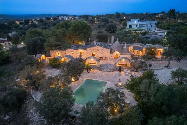 Foto van Rustieke landhuisvilla voor 17 met zwembad - Vakantiehuis in Ceglie Messapica - ViewSummer
