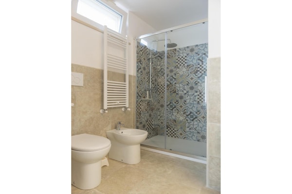 Foto van Villa bij Cisternino met zwembad en boomgaard - Vakantiehuis in Cisternino - BathRoom