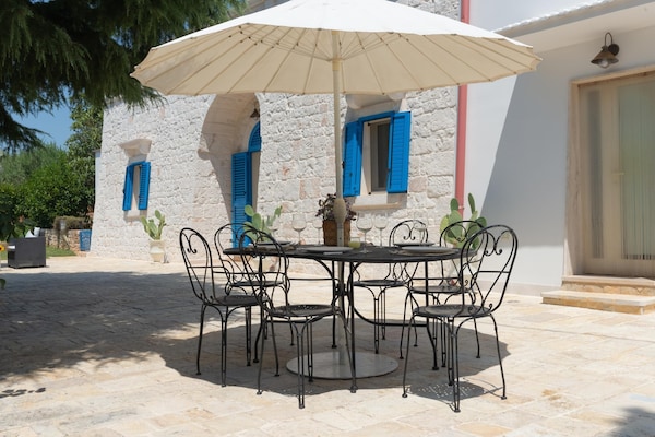 Foto van Villa in Itria-vallei met Infinity Pool - Vakantiehuis in Cisternino - TerraceBalcony