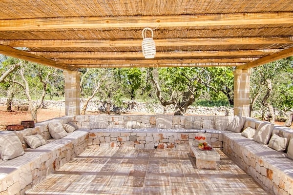 Foto van Villa in Itria-vallei met Infinity Pool - Vakantiehuis in Cisternino - TerraceBalcony