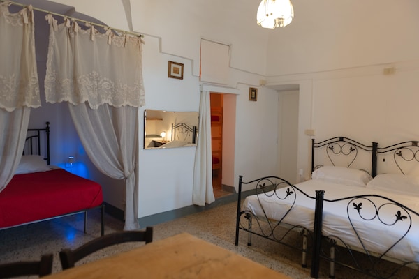 Foto van Landhuis in Puglia met Zwembad en Pizzaoven - Vakantiehuis in Ostuni - BedRoom
