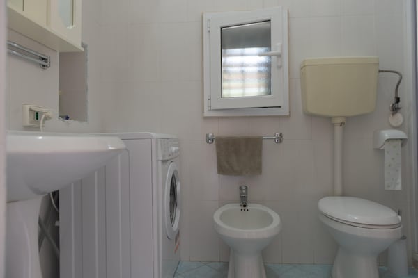 Foto van Landhuis in Puglia met Zwembad en Pizzaoven - Vakantiehuis in Ostuni - BathRoom
