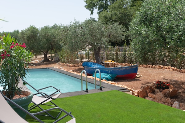 Foto van Landhuis in Puglia met Zwembad en Pizzaoven - Vakantiehuis in Ostuni - Pool