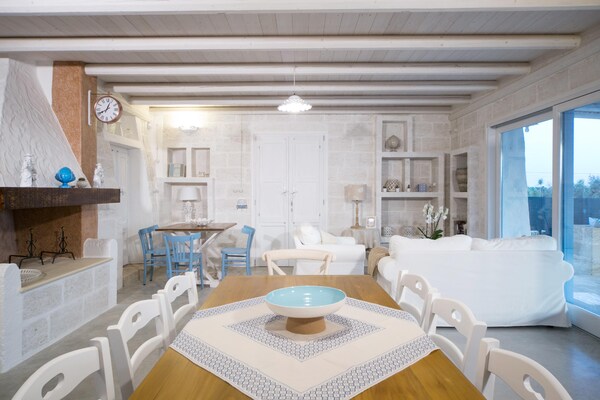 Foto van Vrijstaand Trullo-landgoed in Torre Suda - Vakantiehuis in Racale - Untagged
