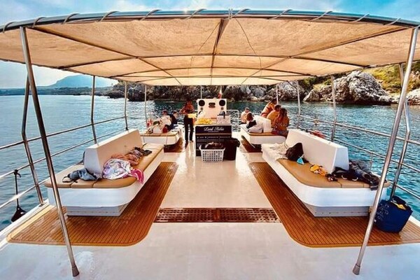 Foto van Alcamo Marina Villa | Zwembad - Vakantiehuis in Alcamo Marina - AreaSummer1KM