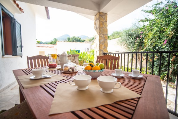 Foto van Villa in Sicilië met zwembad bij strand - Vakantiehuis in Castellammare del Golfo - Facilities